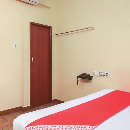 Oyo 23098 Ushama Heritage Guest House Puducherry Exterior foto