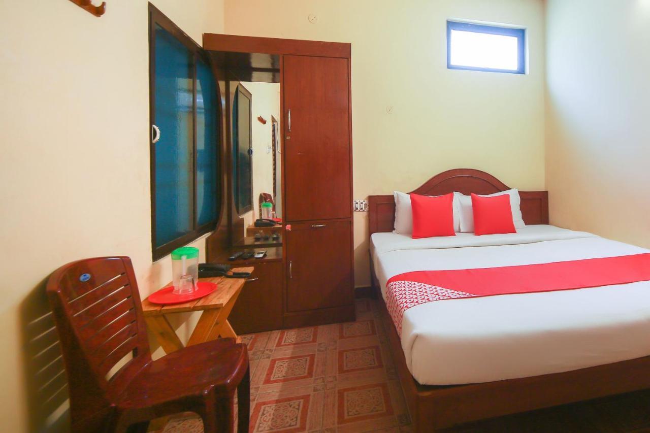 Oyo 23098 Ushama Heritage Guest House Puducherry Exterior foto