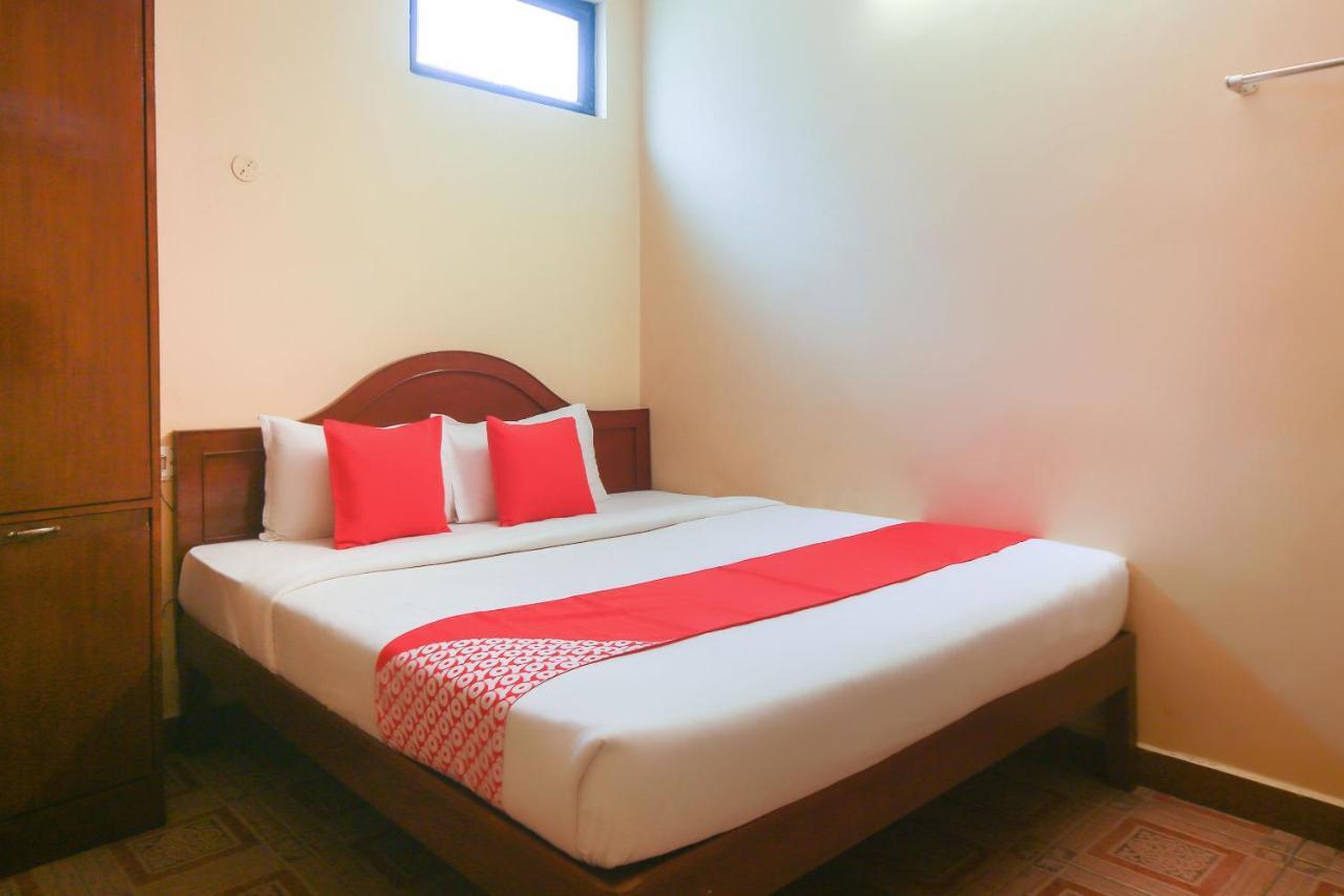 Oyo 23098 Ushama Heritage Guest House Puducherry Exterior foto