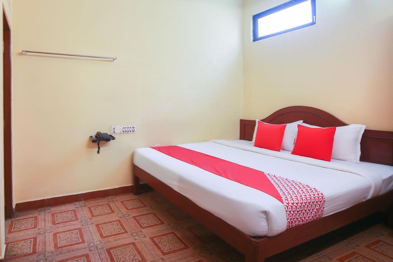 Oyo 23098 Ushama Heritage Guest House Puducherry Exterior foto