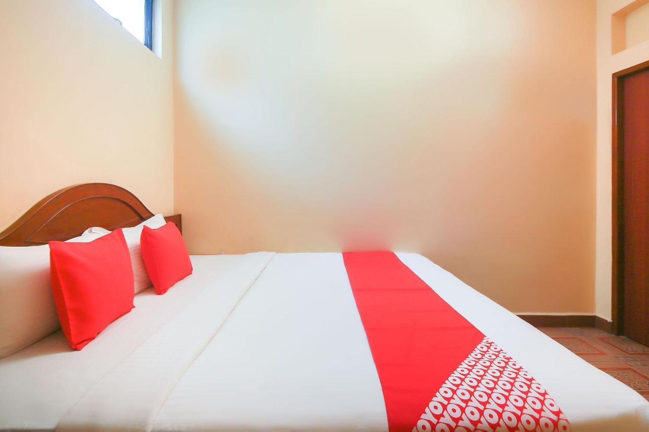 Oyo 23098 Ushama Heritage Guest House Puducherry Exterior foto