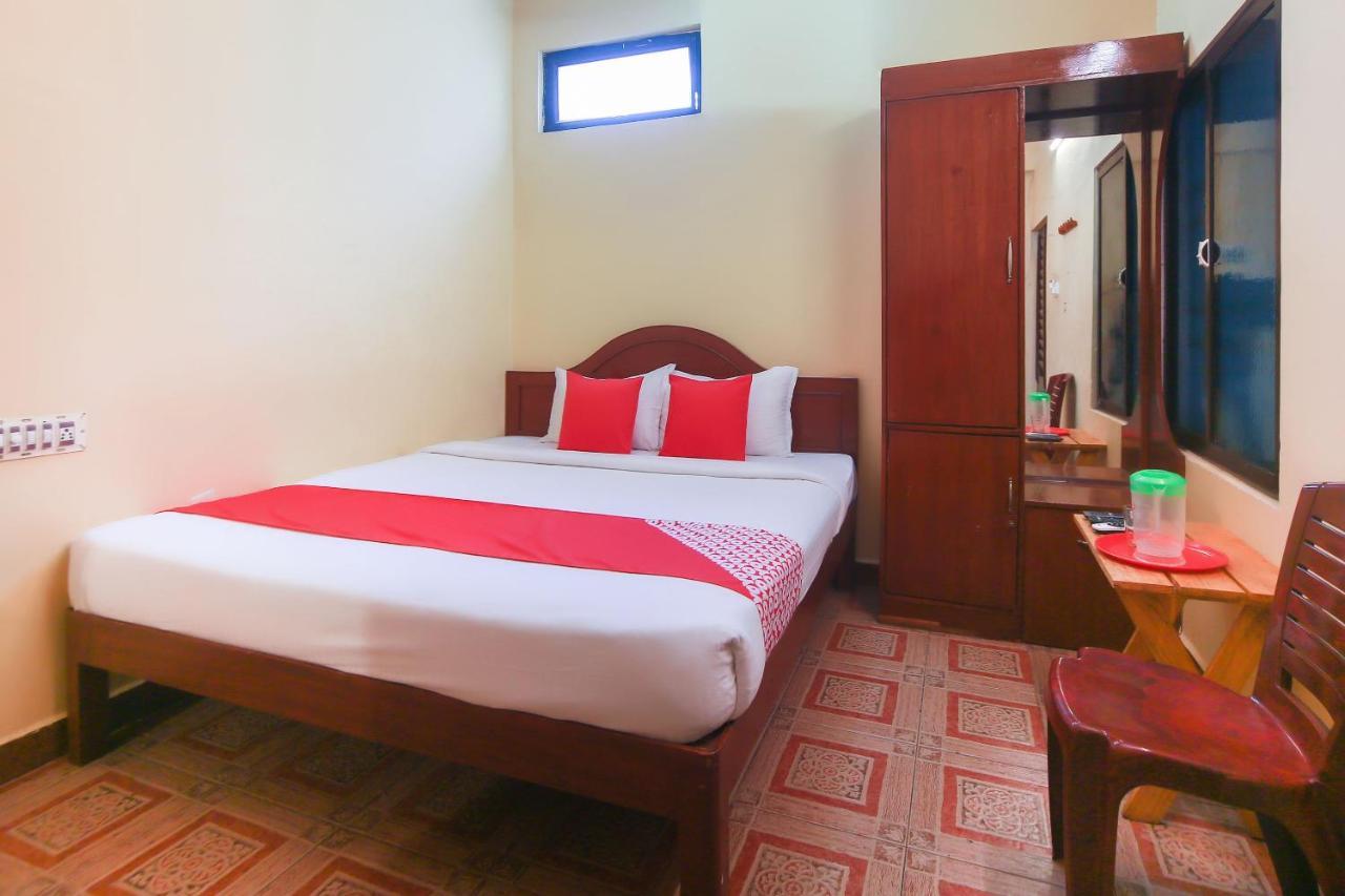 Oyo 23098 Ushama Heritage Guest House Puducherry Exterior foto